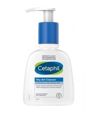 غسول للوجه من Cetaphil سيتافيل للبشرة الدهنية 500 مل