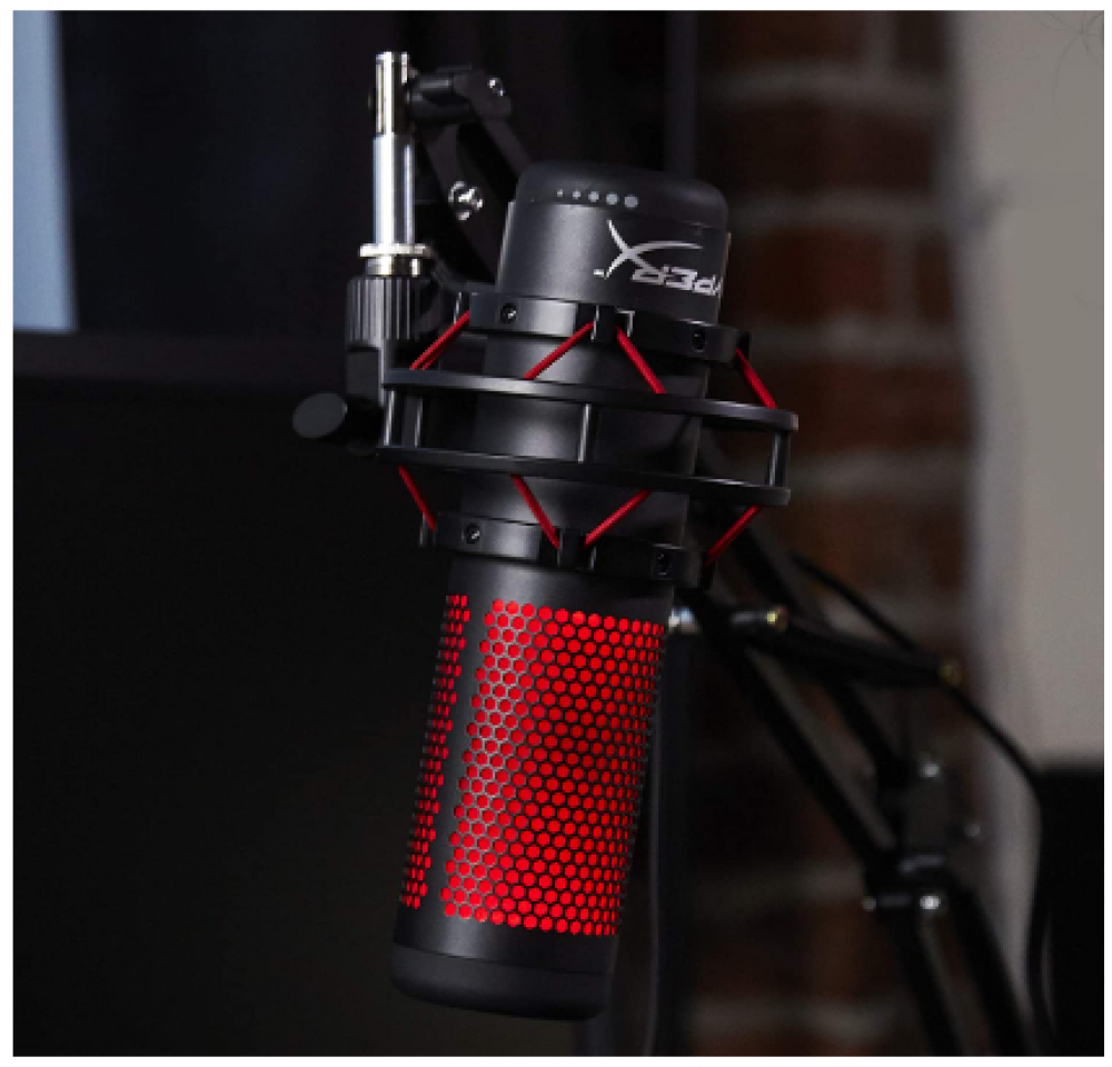 ميكروفون مكثف للقيمنق هايبر اكس كواد كاست للكمبيوتر وجهاز PlayStation 4 وماك ومقاوم للاهتزاز ومضاد للصدمات، اربع انماط ومزود بفلتر منبث، مثالي للبث ولتطبيق...