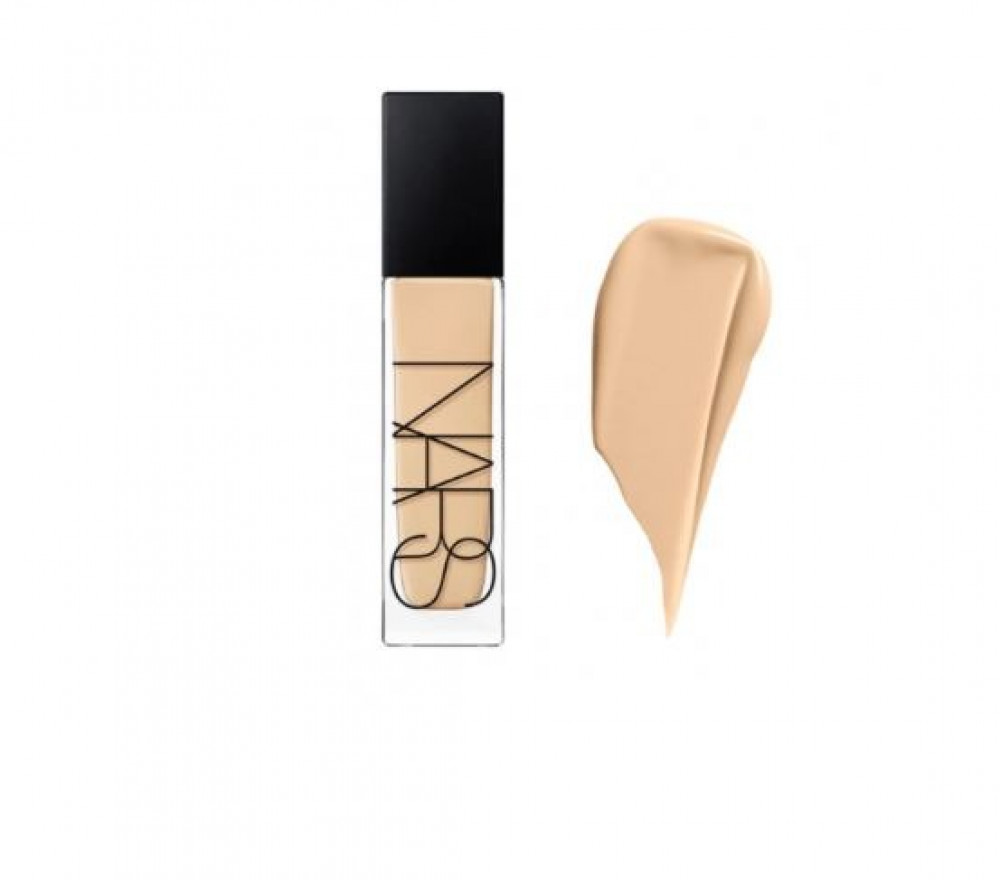كريم أساس من NARS مطفي طويل الأمد بتغطية متوسطةكاملة 30 مل