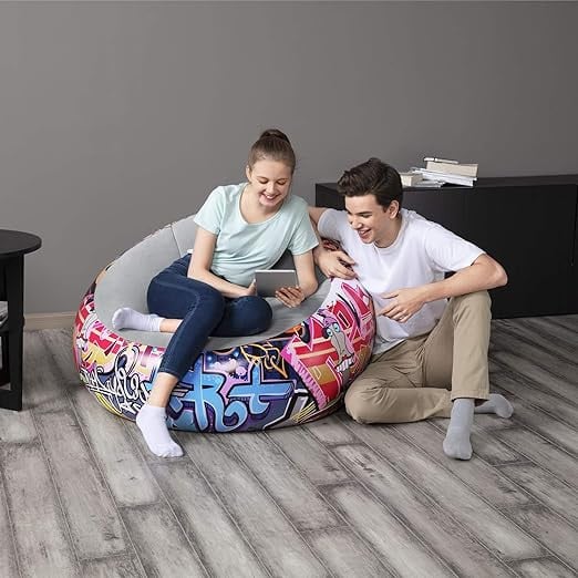 كرسي نفخ برسومات غرافيتي من بي دبليو، مقاس 1.12 م × 1.12 م × 66 سم، متعدد الألوان