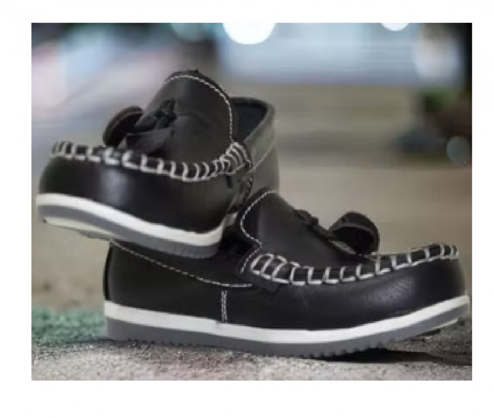 حذاء أطفال MLR جلد بقري طبيعي مهوي نعل PVC Pure خياطة يدوية MLR-SH015