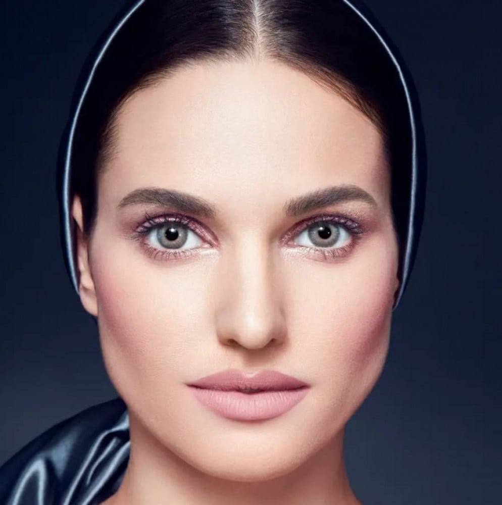 انستازيا عدسات لاصقة يومية كوفي