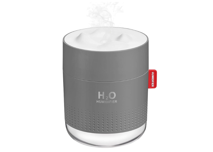 عطر بخاخ من برائحة زهرية بودرية