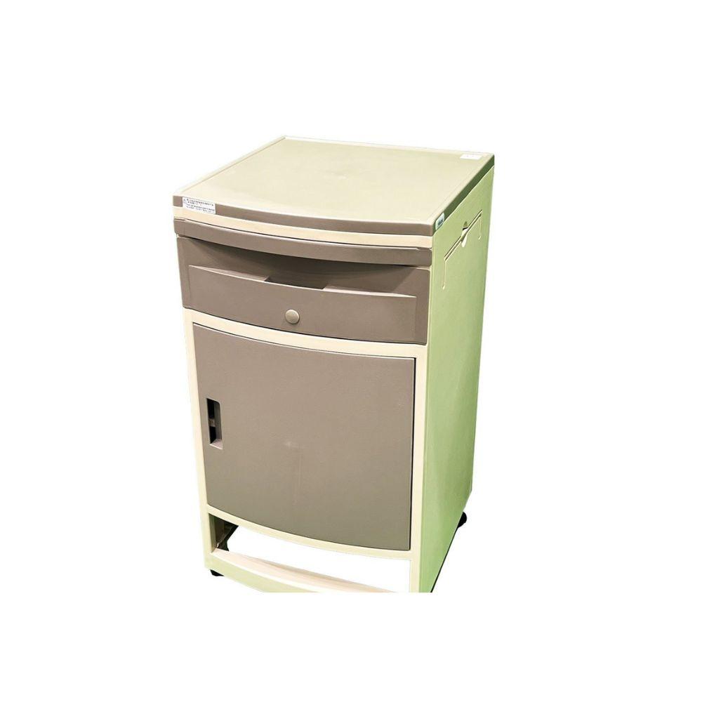 كومودينو سرير أي كير