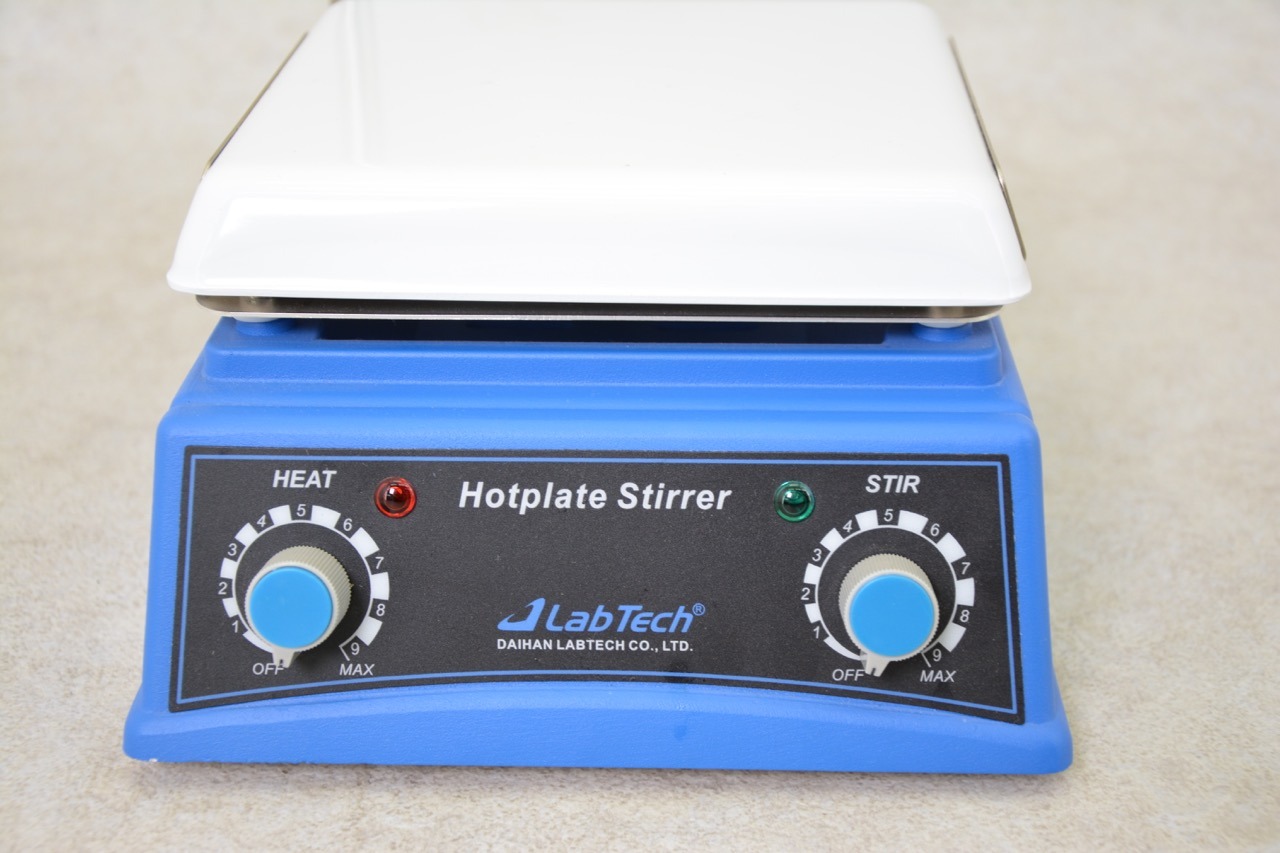 محرك مع لوح تسخين Hotplate Stirrer LMS-1003