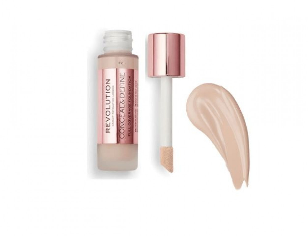 كريم أساس من Revolution ريفلوشن بتغطية طبيعية 30 مل
