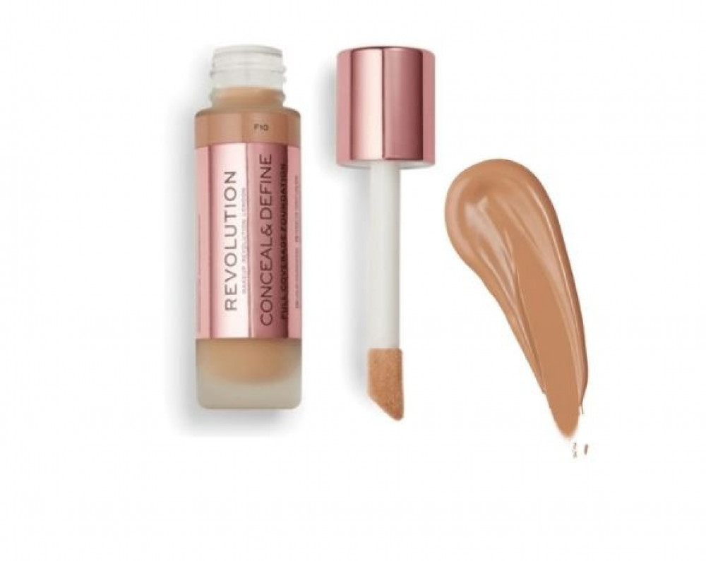 كريم أساس من Revolution بتغطية قابلة للبناء ومظهر مات طبيعي 30 مل