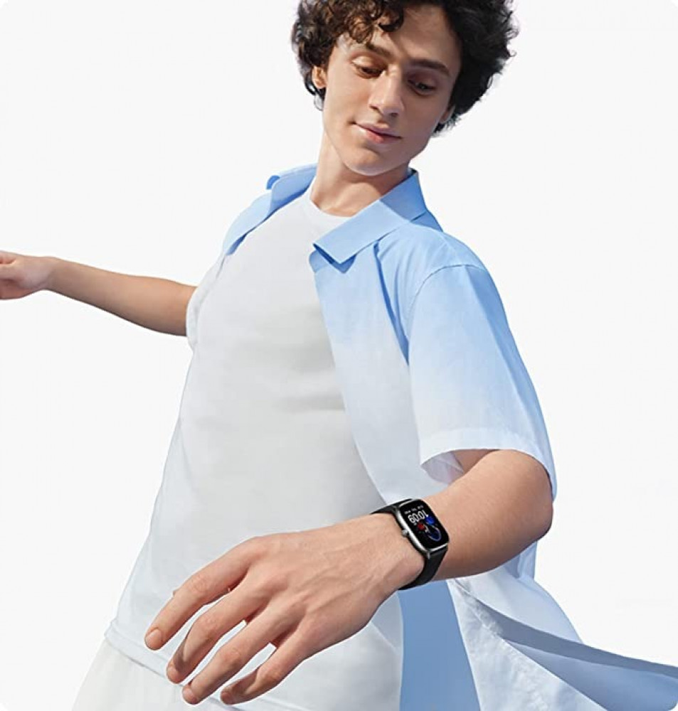 امازفيت ساعة ذكية جي تي اس 4 ميني من امازفيت ببرنامج اليكسا مدمج، مراقبة ضربات القلب واكسجين الدم 24 ساعة، 5 انظمة تحديد مواقع بالاقمار الصناعية، +120 وضع رياضي، تتبع اللياقة البدنية، لايفون واندرويد، اسود