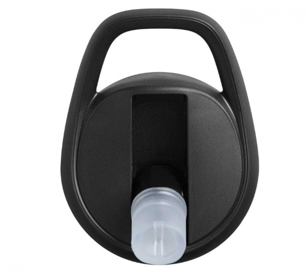 زجاجة مياه بقشة ايدي بلس من كاميل باك مصنوعة من ستانلس ستيل معزول