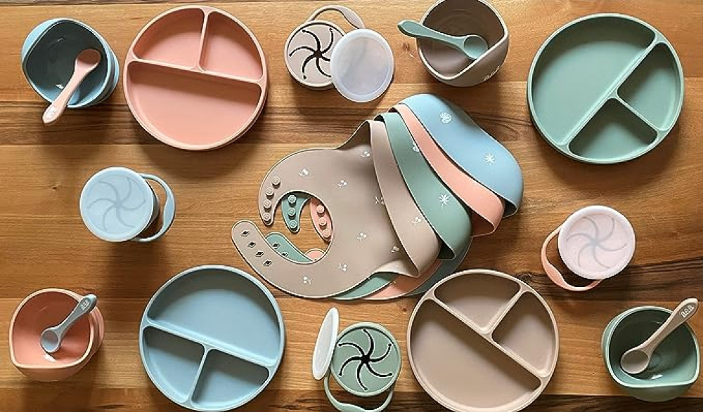 بي اند بي كوب وجبات خفيفة من السيليكون قابل للطي ومقاوم للانسكاب مع غطاء للاطفال والرضع