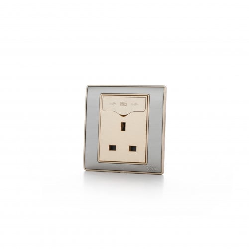 فيش 13 امبير مع 2 USB