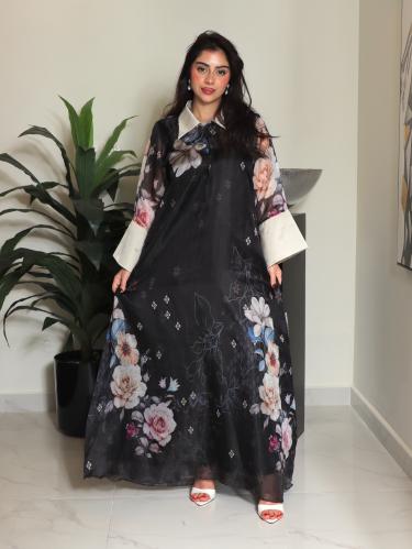 أفضل أنواع الجلابيات لصيف 2025 | راحة وأناقة بخامات خفيفة