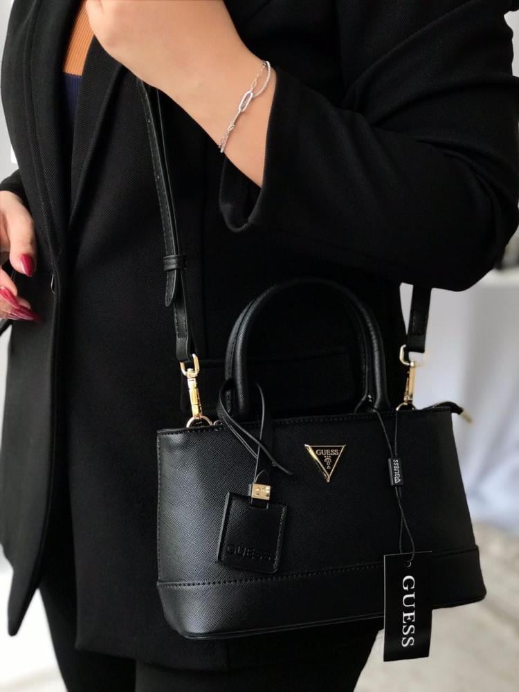 شنط شنطة قس جس Guess - متجر الخطوة الانيقة