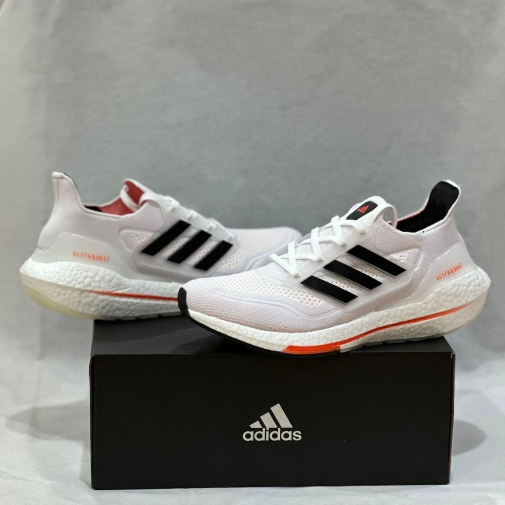 حذاء جزم شوز اديداس Adidas التراس بوست - الخطوة الانيقة