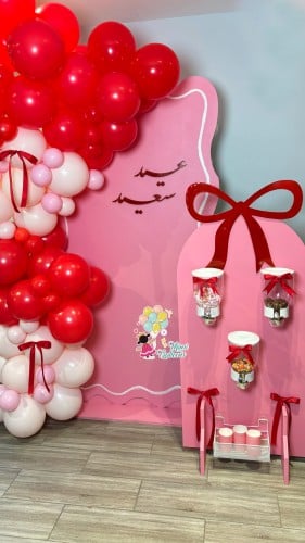 ديكور عيد وردي فيونكات