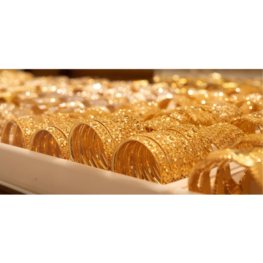 سر تألق الذهب وجاذبيته الخاصة