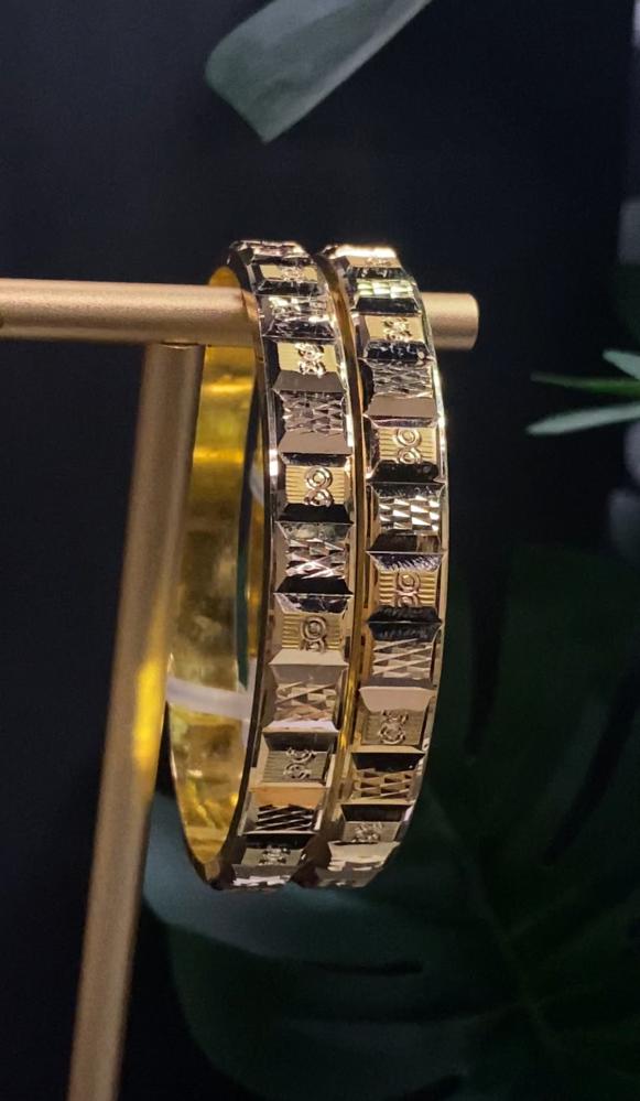 غوايش داركتر عيار 21