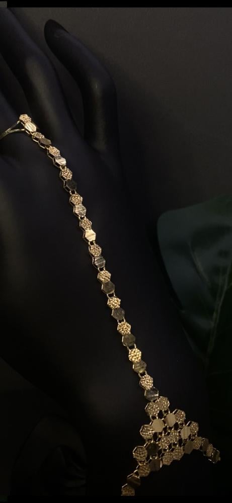 كف الشومية عيار 21 وزن 6.15 جرام