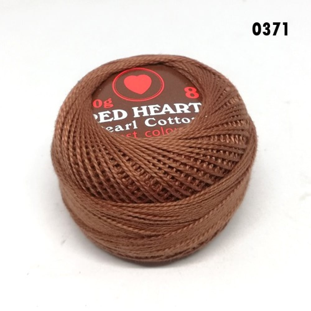 خيط تطريز Red Heart بني 10غرام رقم اللون 0371
