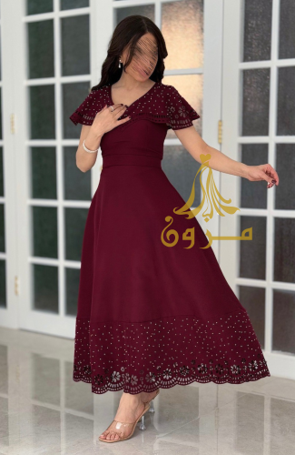 فستان "إمبراس" العنابي