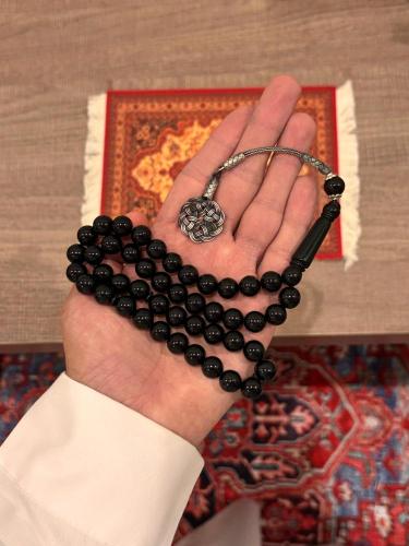 سبحة بكلايت اسود طربزونة فضة