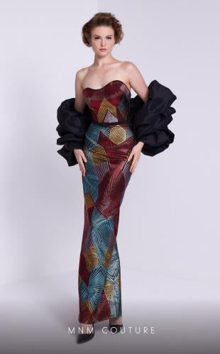 MNM couture N0590