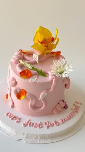 6inch Tall Flowers Cake