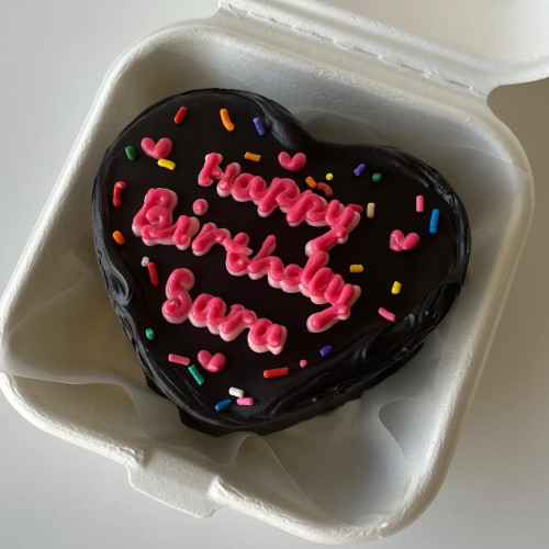 Lunchbox Black Heart w/Sprinkles