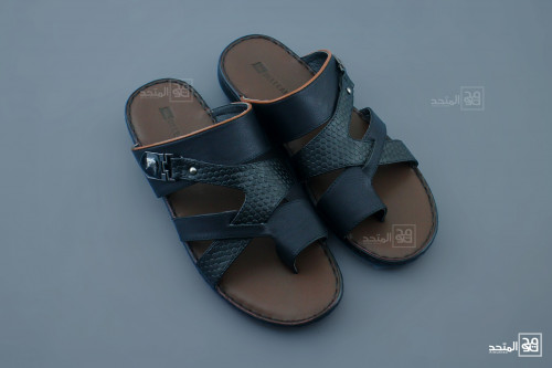 شبشب ديليكت اسود 1648