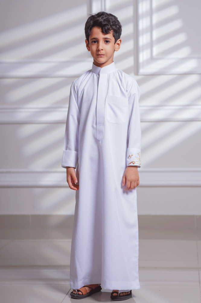 ثوب لينين بتطريز الاسم