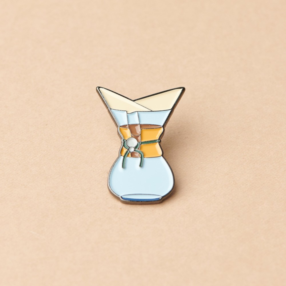 دبوس معدني - pour over coffee