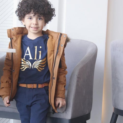 تيشيرت الجناح كحلي بطباعة ذهبية