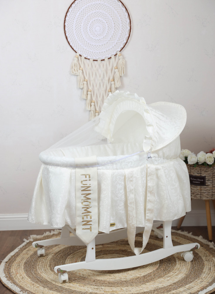 مهد مواليد (سلة موسى) ابيض + قاعدة ابيض