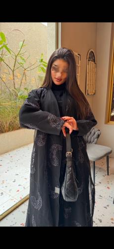 عبايه هناي فضي