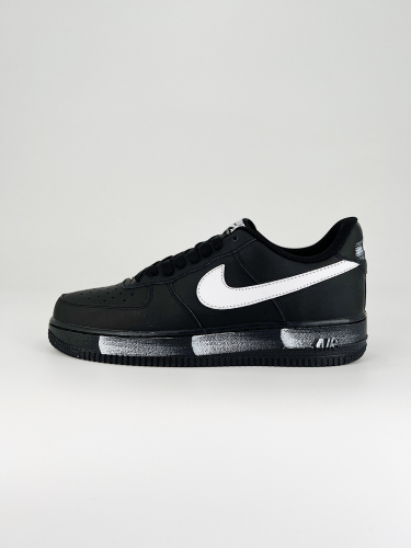 Nike Air Force 1 Black and white Dashed