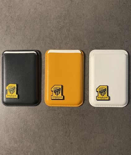 حامل بطاقات مع شعار الاتحاد