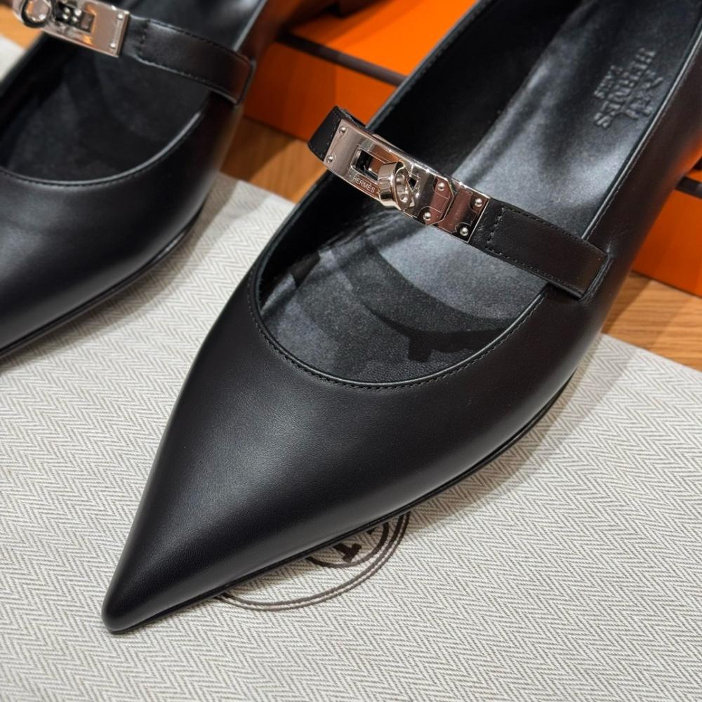 Kelly ballet flat