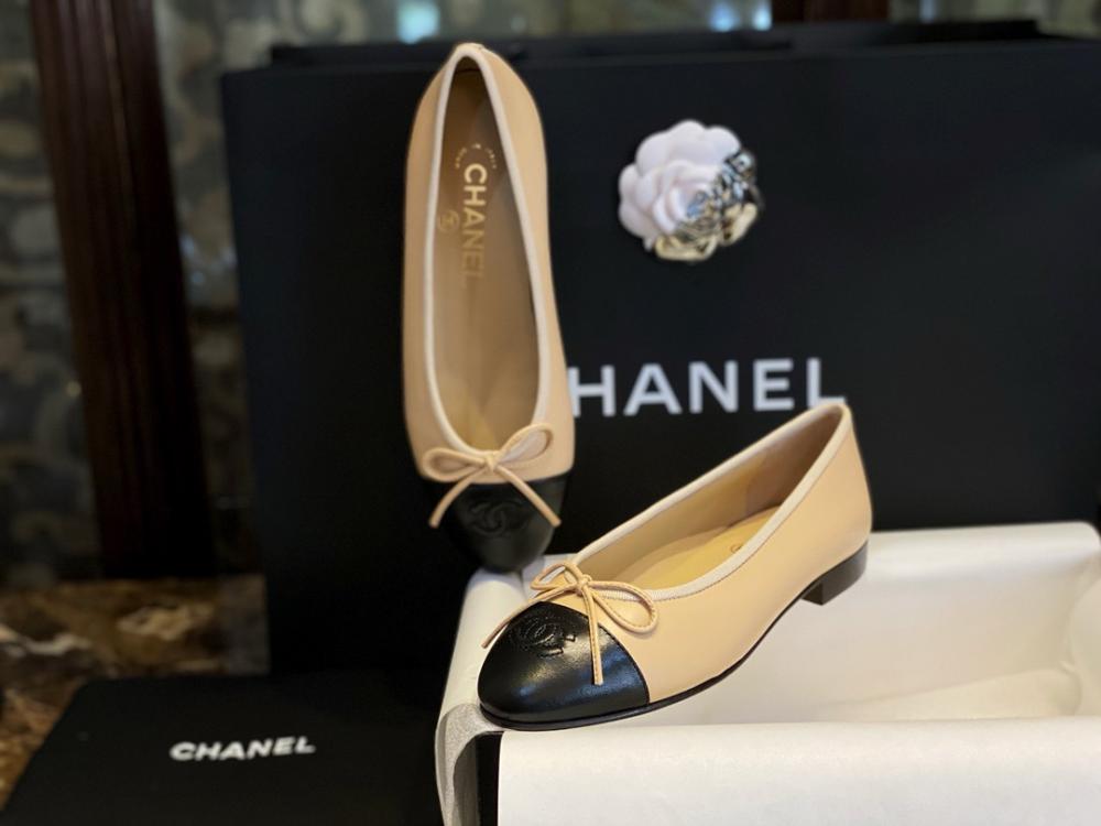 Ballet flats