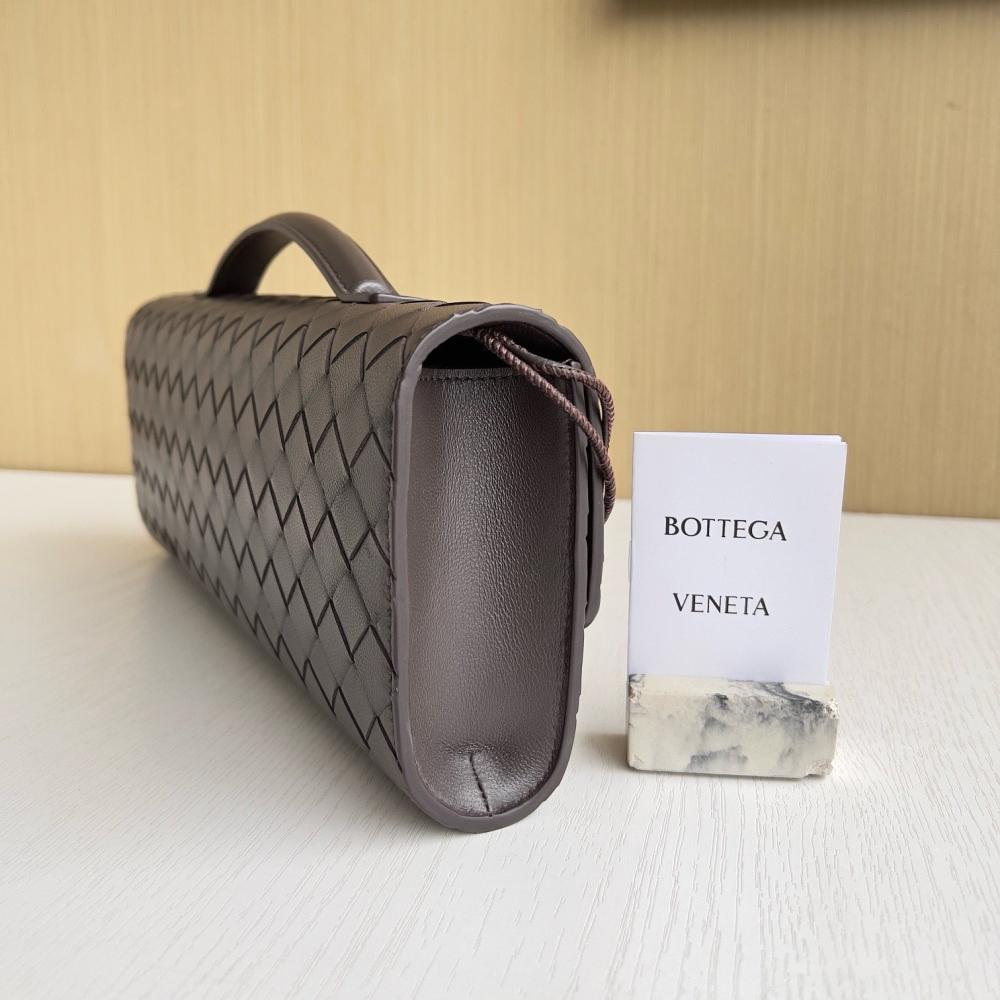 Andiamo Clutch