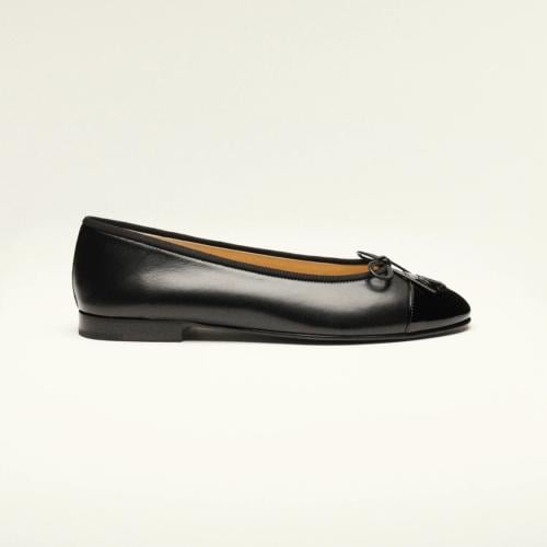 Ballet flats