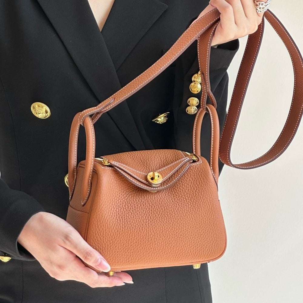 Hermès Mini Lindy Gold Color TC Ghw