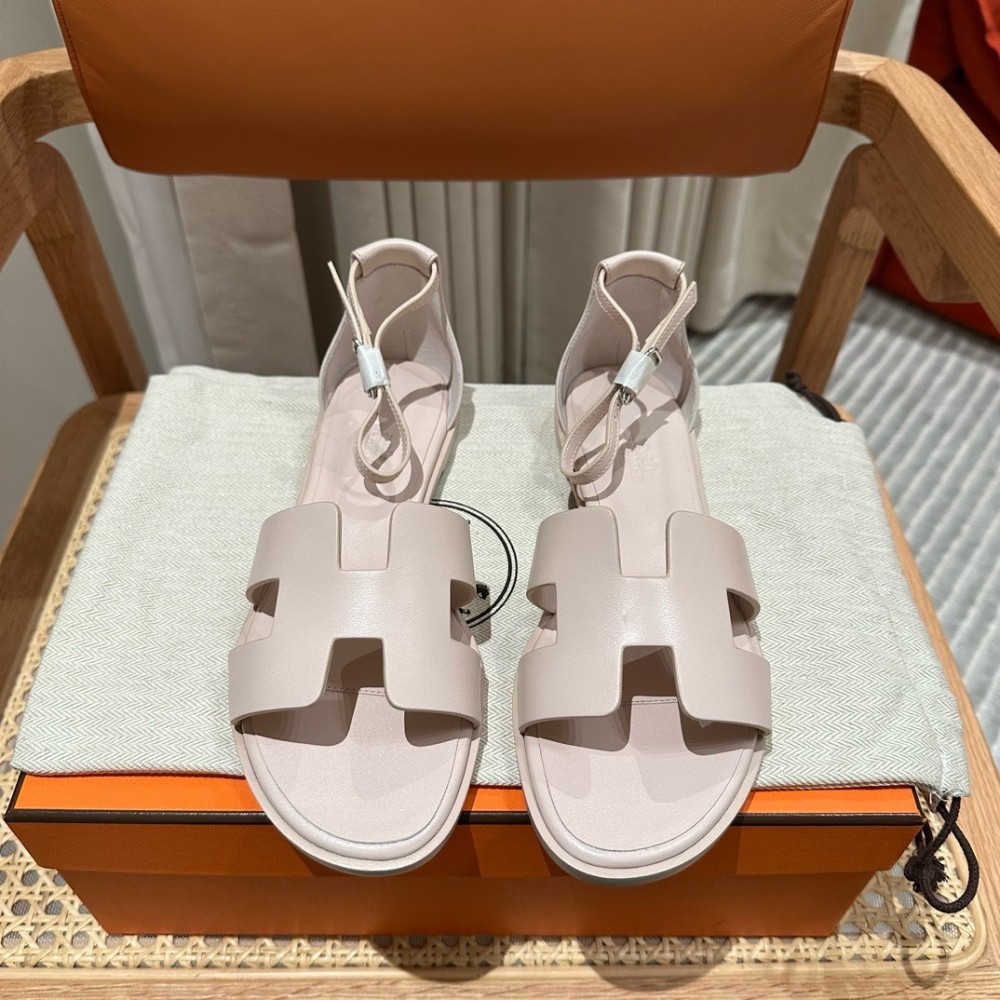 Hermès Santorini Light Pink Swift Leather Sandals