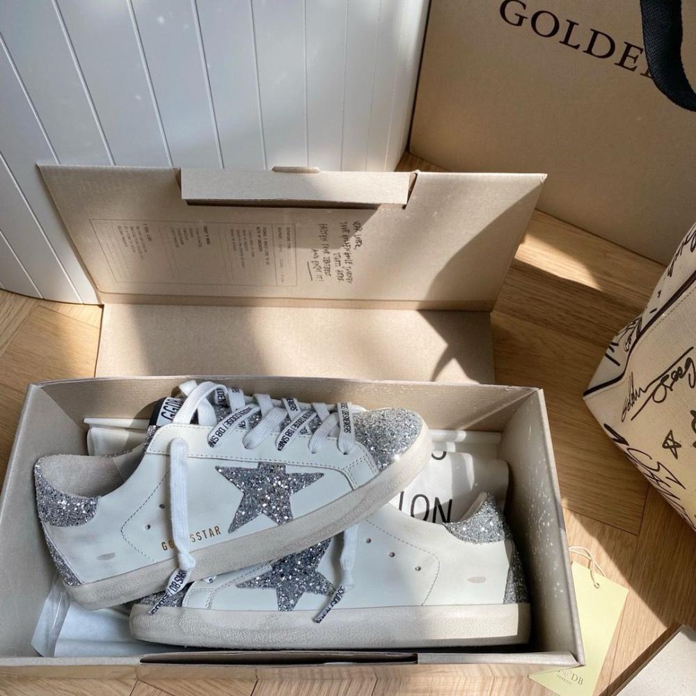 Golden goose