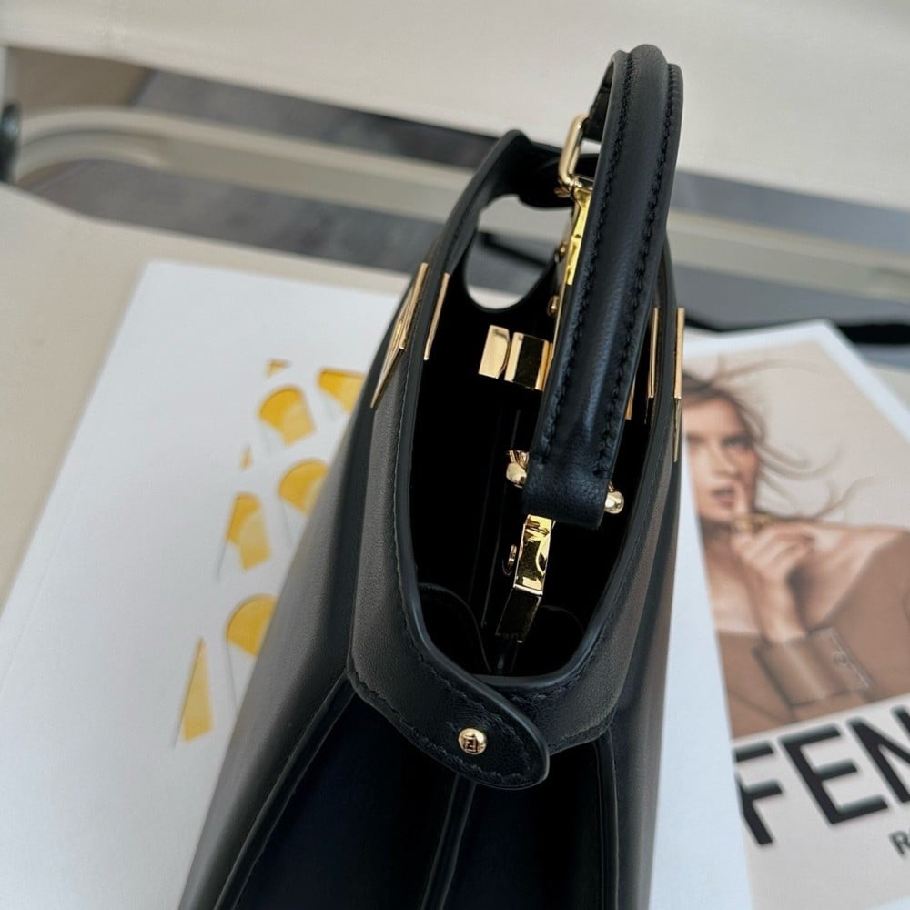 Peekaboo ISeeU Petite black color