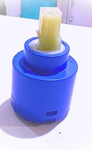 قلب خلاط وسط صيني