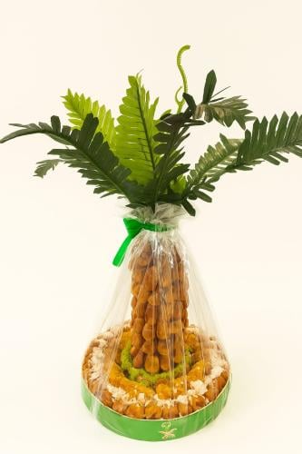 نخله تمر محشي مشكل نكهات وسط