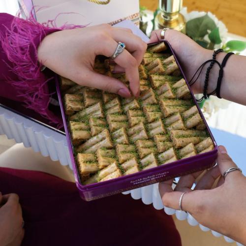 بقلاوة اصابع لي لو الحجم وسط