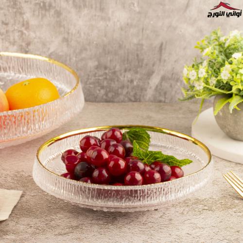 بادية زجاج ذهبي