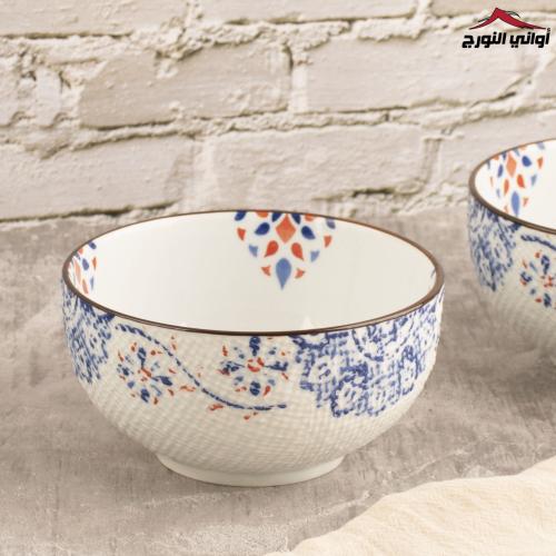 بادية أزرق  وأحمر مزخرف