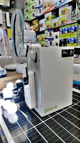 جهاز طاقة شمسية متنقل 1000 واط – بطارية ليثيوم + لوح 220 واط